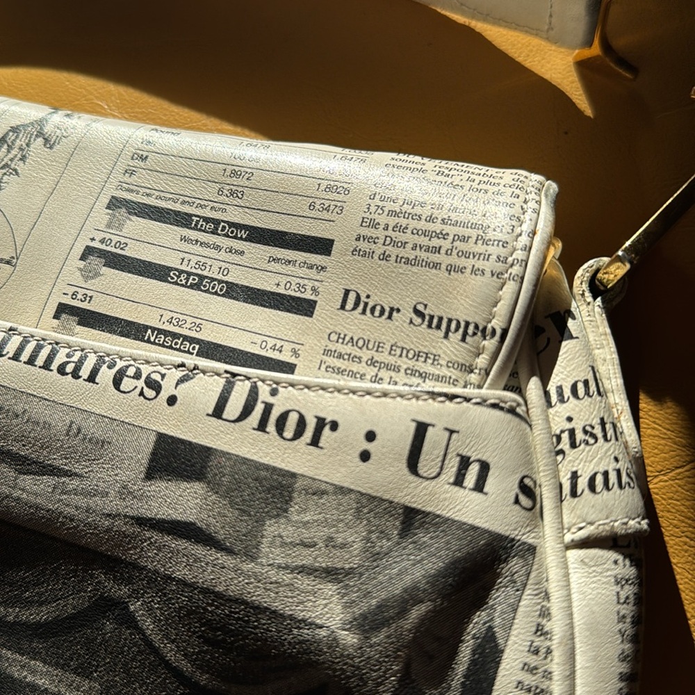 Christian Dior White Newspapers Pre-Owned Saddle Bag Rare - Picture 6 of 11